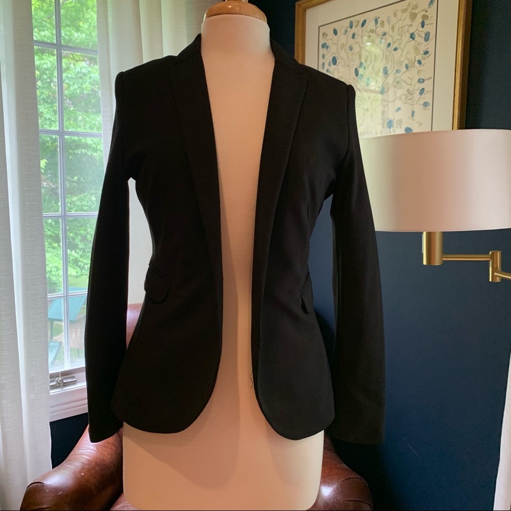 H&M Black Single Button Blazer 8